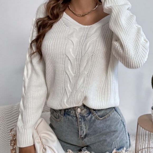 Off White V neck Oversized Chunky Knit Sweater Top - Picture 2 of 4